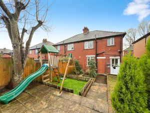 Rear- click for photo gallery